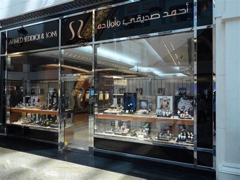 ahmed seddiqi & sons duty free store